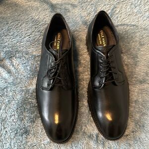 Cole Haan Warner Grand Postman oxfords, size 10.5M